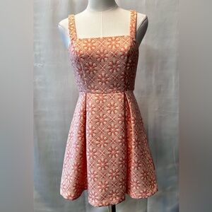 Forever 21 Peach & Cream Floral Fit & Flare Dress Sz Small